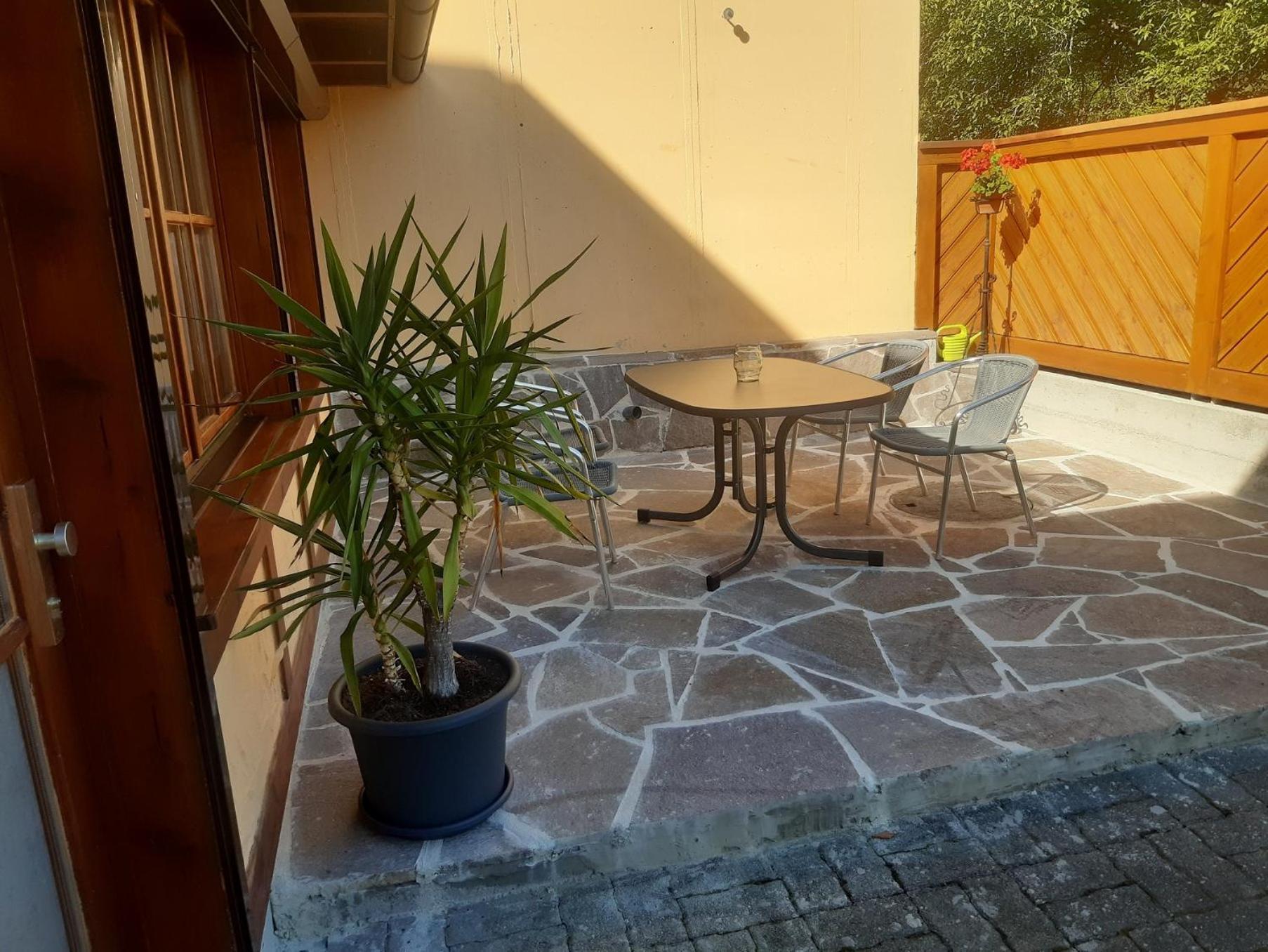Hegauliebe Apartment Tengen Exterior foto